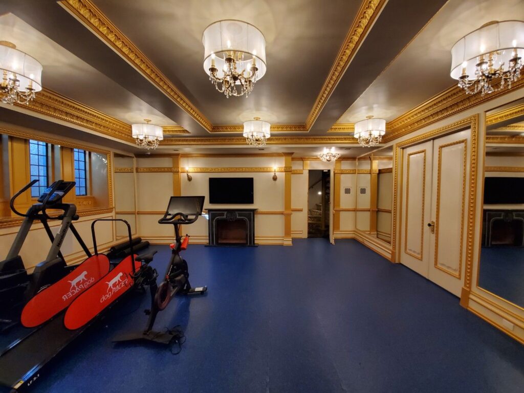 Kitchenette area in basement by Andrea D'Alessio