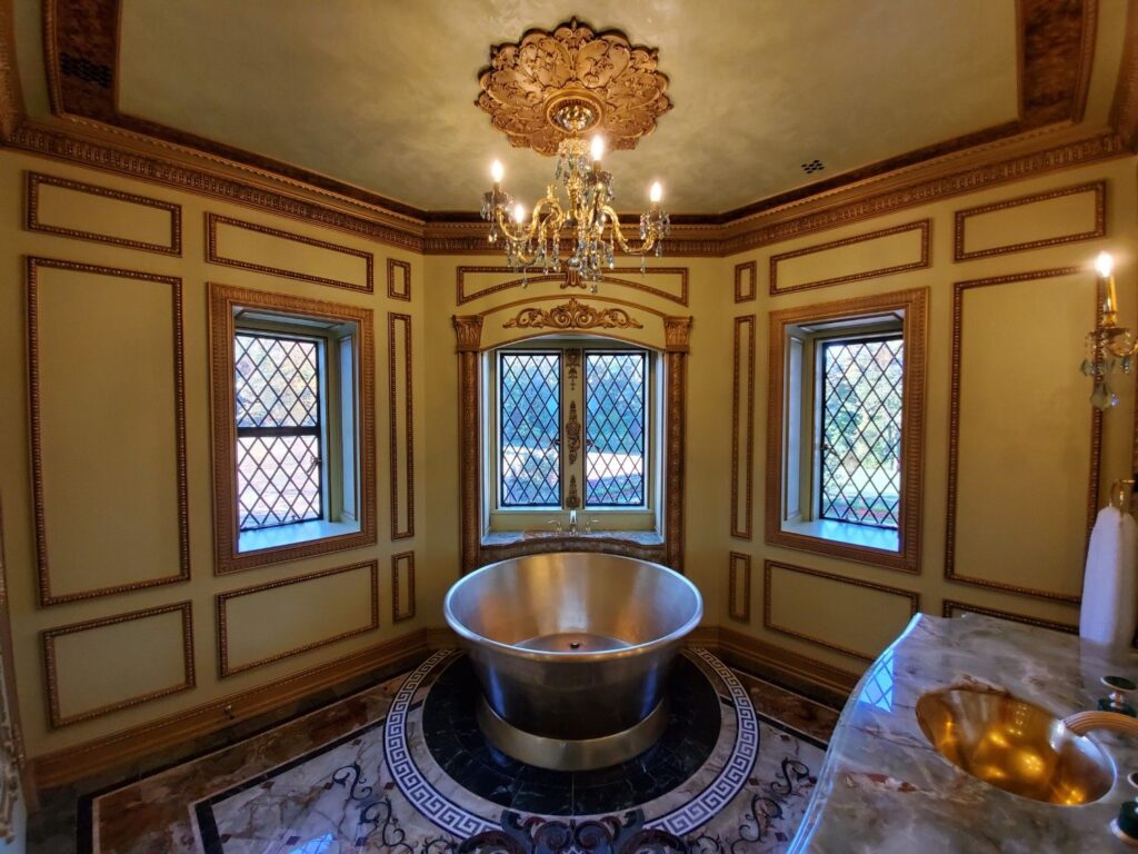 Wall decor in Olive Room by Andrea D'Alessio